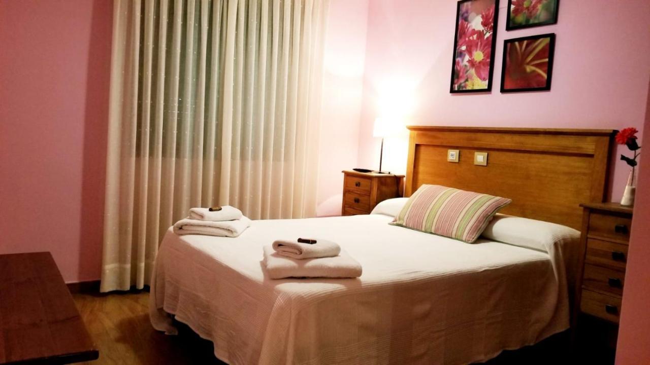 Posada Trastamara Piedralaves Extérieur photo